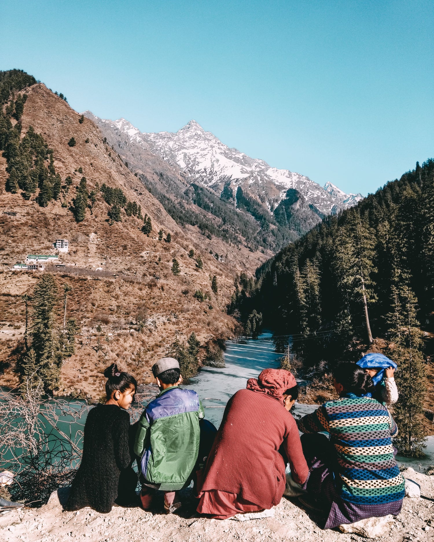 Tibetan Incense Scents and Stories: A Journey Through Tradition